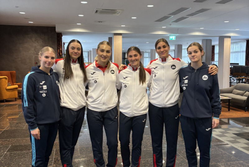 Pätica hráčok Dusla opäť v reprezentácii.