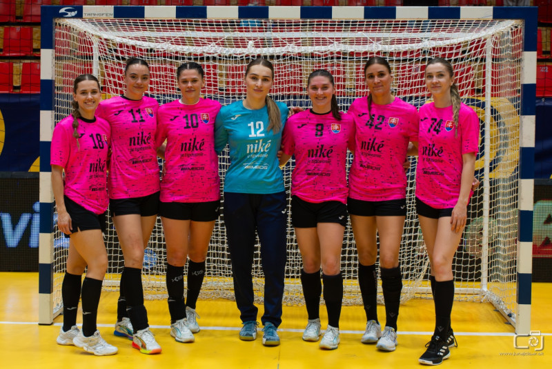 V EHF EURO Cup - e  " Aký začiatok, taký koniec. "