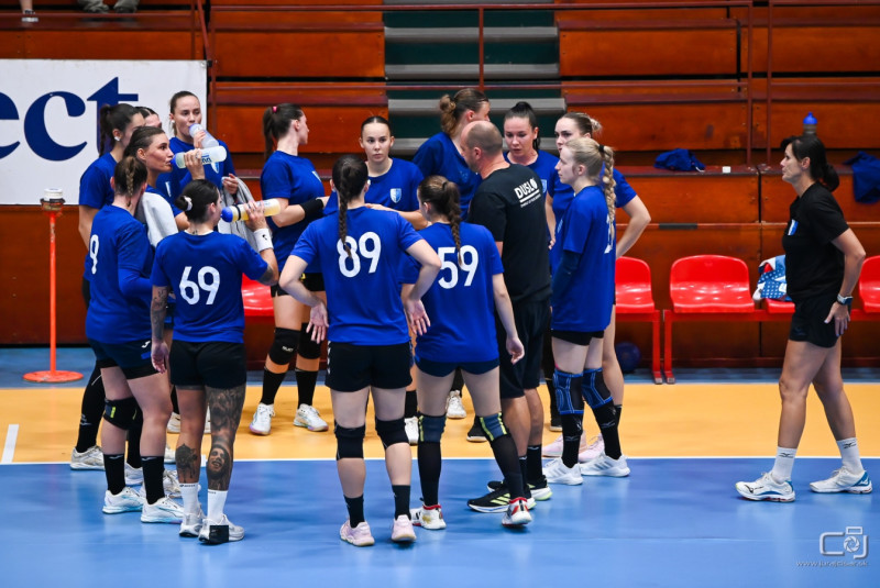 DUSLO CUP HK Slovan Duslo Šaľa - Komarom VSE