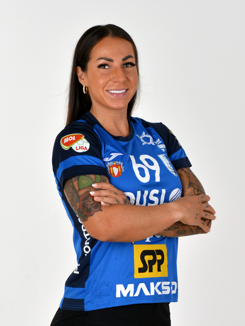 Mária Holešová