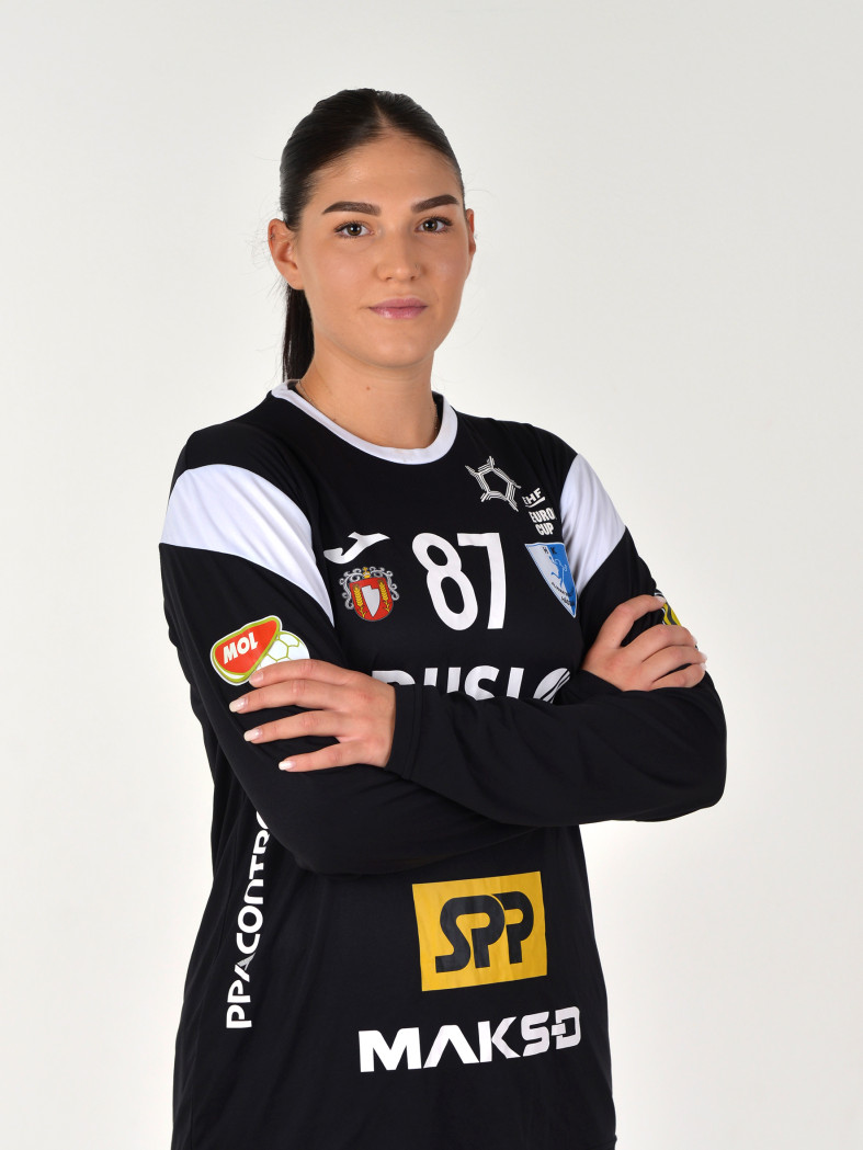 Jovana Kadović